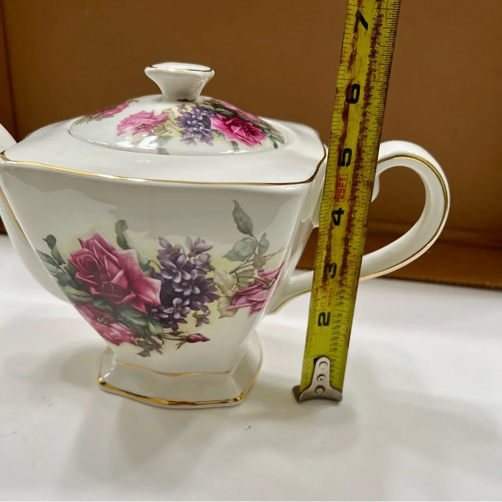 RARE Vintage Crown‎ Dorset Staffordshire England Teapot Floral Rose Gold Trim